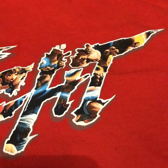 Street Fighter “FIGHT” shirt - XL - Picture 6 of 6